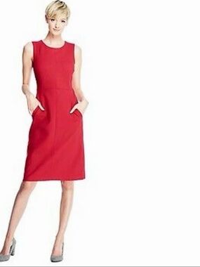 Lands End 10P ponte knit Red Sleeveless Sheath Dress with pockets